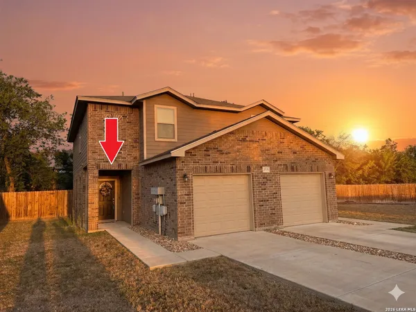 $1,525 | 8711 8th Street, Unit 1, Converse, TX 78109