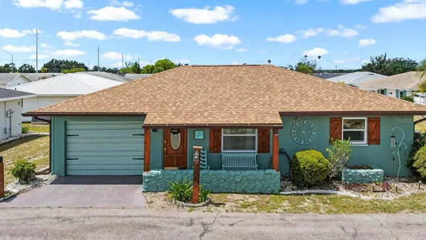 $1,695 | 706 West Brockton Place, Sun City Center, FL 33573