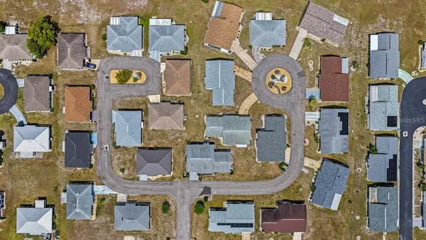 $1,695 | 706 West Brockton Place, Sun City Center, FL 33573