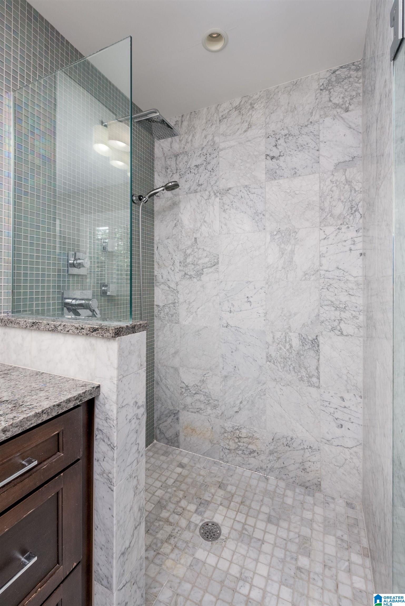 3744 Valley Head Road Mountain Brook, AL 35223 - Photo 17 of 34