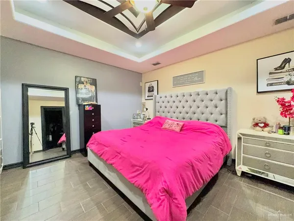 $325,000 | 2308 Radiant Lane, Edinburg, TX 78542