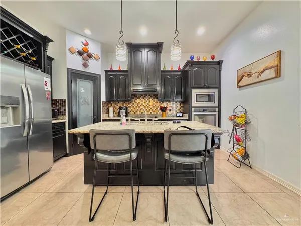 $325,000 | 2308 Radiant Lane, Edinburg, TX 78542