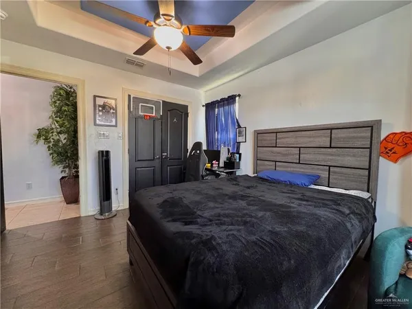 $325,000 | 2308 Radiant Lane, Edinburg, TX 78542