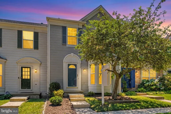$534,900 | 540 Currant Terrace Northeast, Leesburg, VA 20176