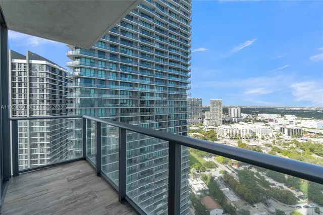 $1,820,000 | 650 Northeast 32nd Street, Unit 2901, Miami, FL 33137