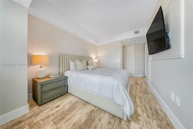 $1,820,000 | 650 Northeast 32nd Street, Unit 2901, Miami, FL 33137