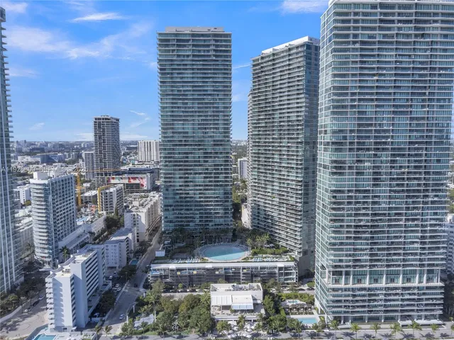 $1,820,000 | 650 Northeast 32nd Street, Unit 2901, Miami, FL 33137