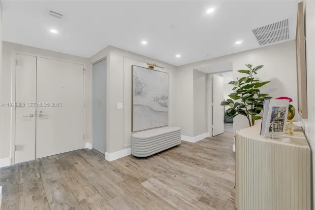 $1,820,000 | 650 Northeast 32nd Street, Unit 2901, Miami, FL 33137