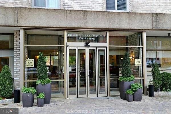 950 25th Street Northwest, Unit 406N Washington, DC 20037 - Photo 4 of 27 Claridge House entry w/24/7 front desk