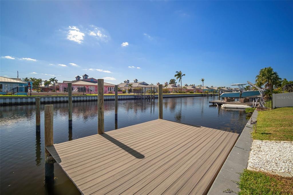 910 Spindle Palm Way Apollo Beach, FL 33572 - Photo 21 of 39