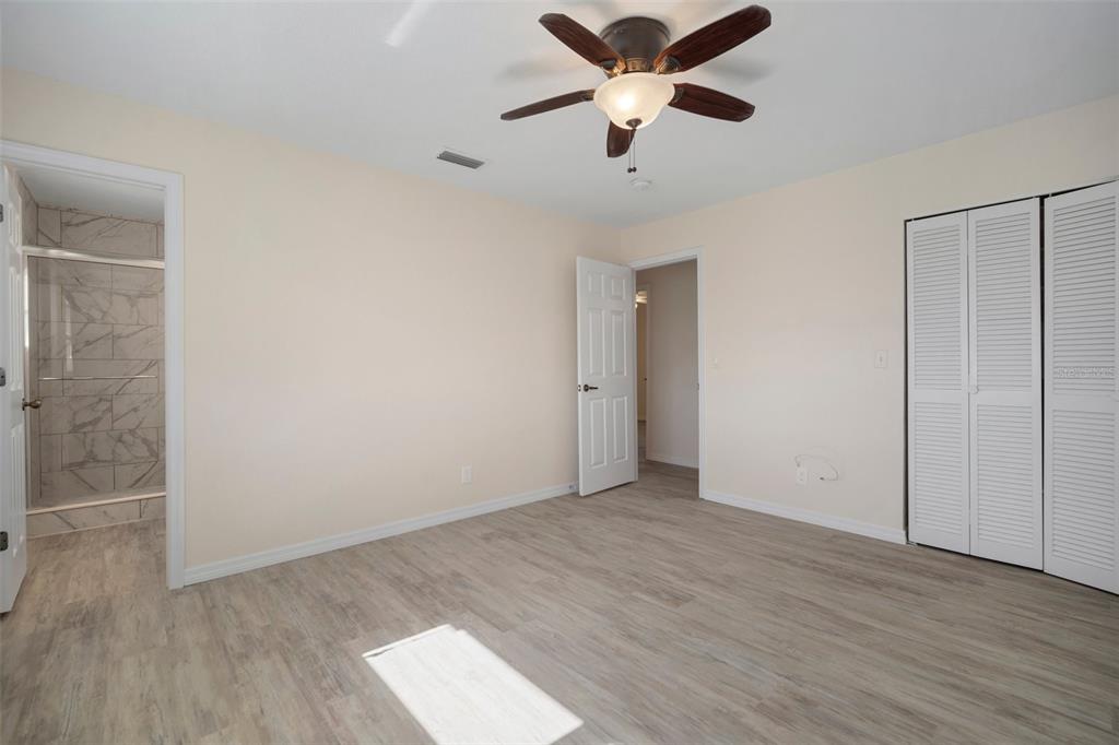 910 Spindle Palm Way Apollo Beach, FL 33572 - Photo 27 of 39