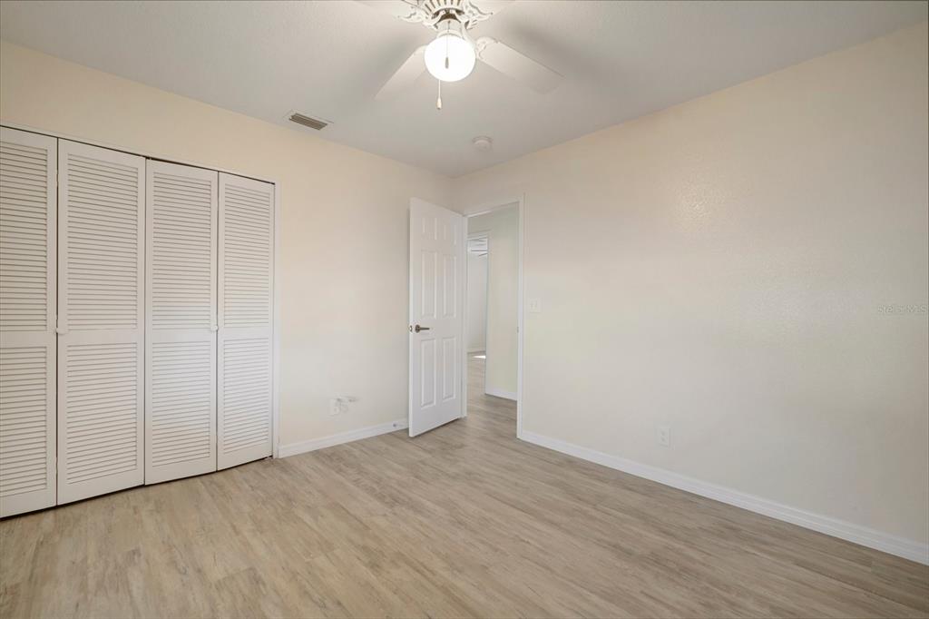 910 Spindle Palm Way Apollo Beach, FL 33572 - Photo 32 of 39