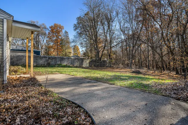 $170,000 | 924 Shumway Avenue, Portage, MI 49002