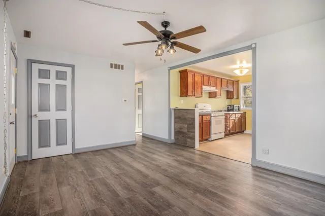 $170,000 | 924 Shumway Avenue, Portage, MI 49002