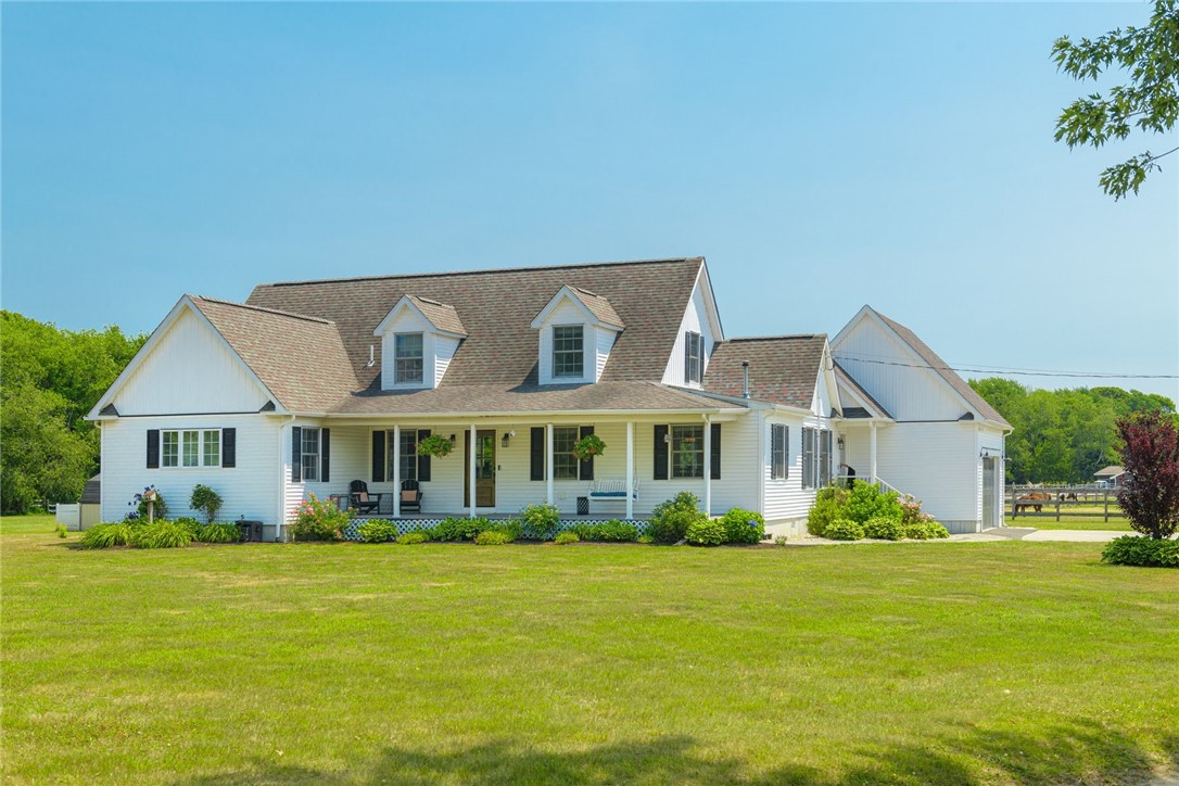 98 George Street Barrington, RI 02806 - Photo 2 of 47