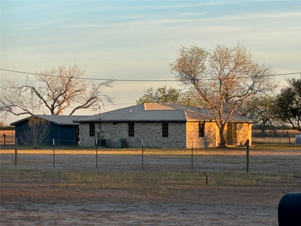 365 County Road 1341 Alice, TX 78332 - Photo 8 of 16
