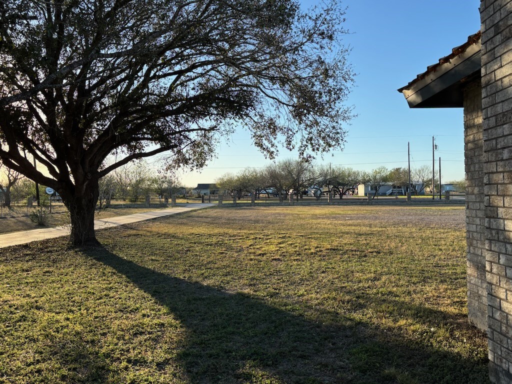 365 County Road 1341 Alice, TX 78332 - Photo 9 of 16