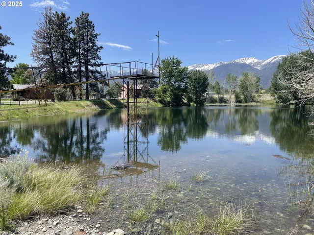 $685,000 | 45083 White Tail Lane, Baker City, OR 97814