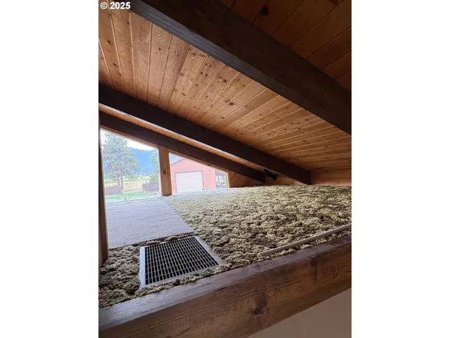 $685,000 | 45083 White Tail Lane, Baker City, OR 97814