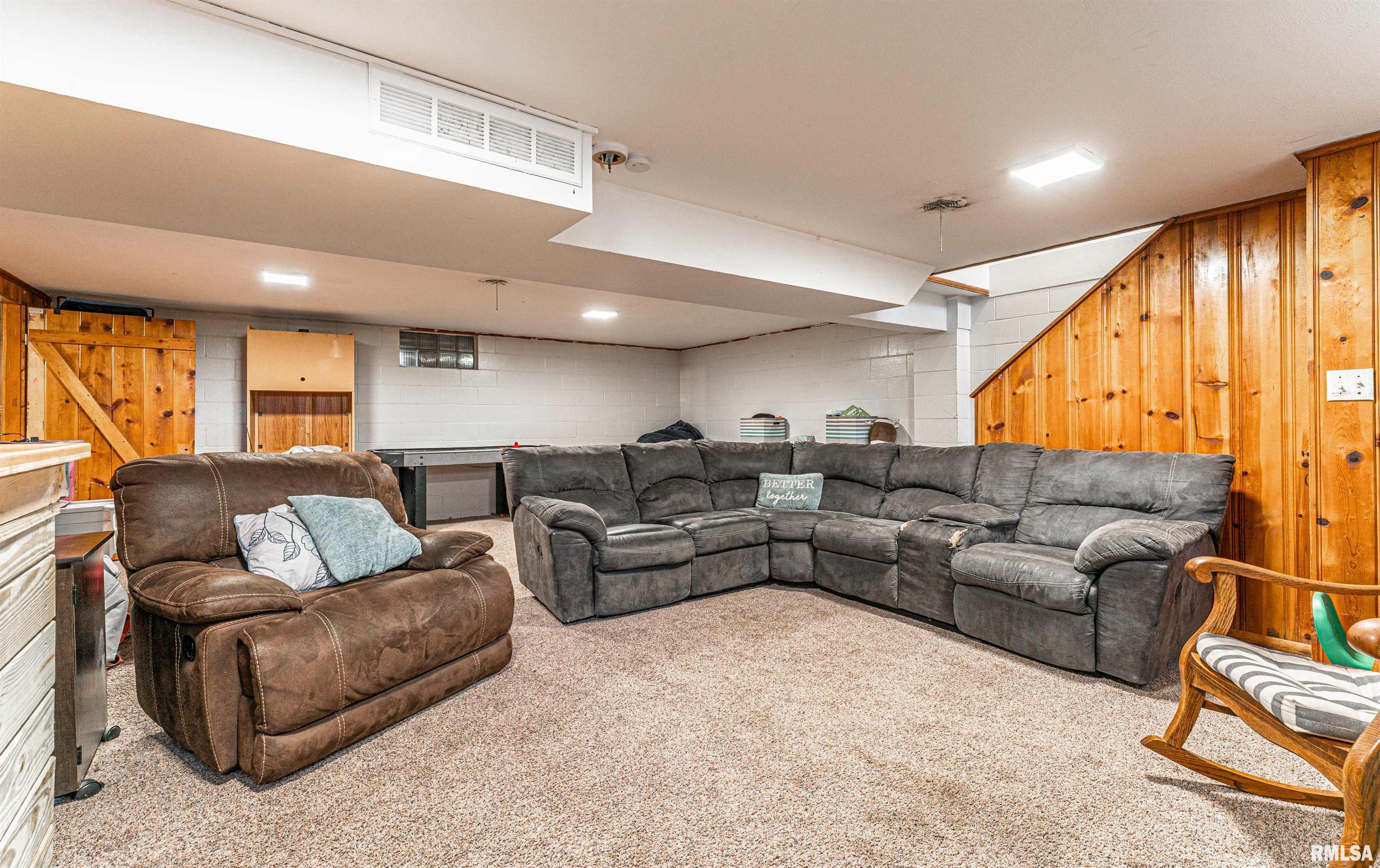 1306 Nicholson Road Lincoln, IL 62656 - Photo 20 of 28 Gallery Image 20
