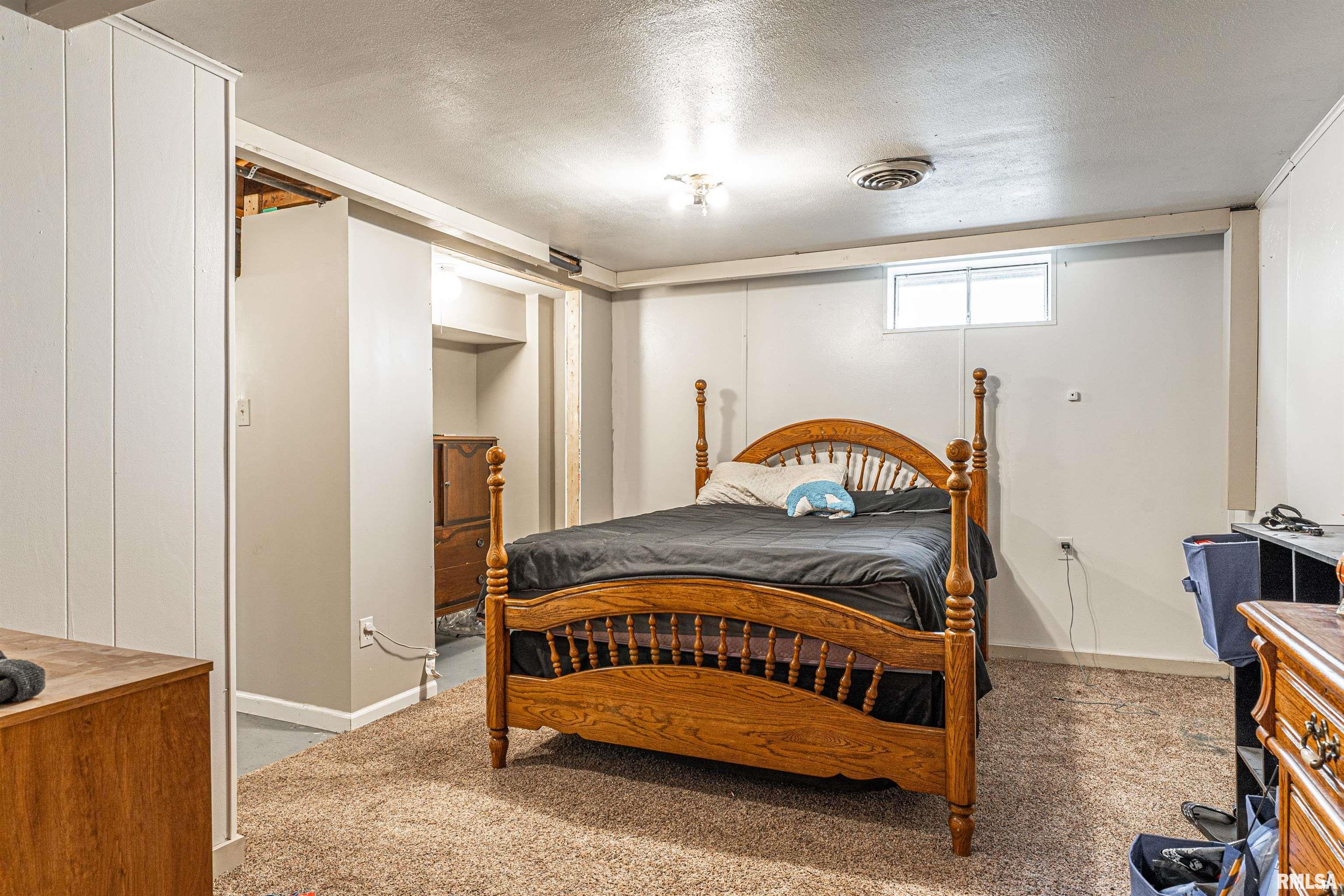 1306 Nicholson Road Lincoln, IL 62656 - Photo 22 of 28 Gallery Image 22