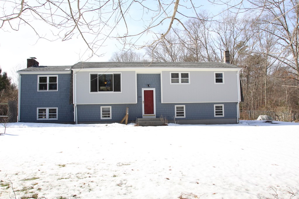 466 Gardiner Road Richmond, RI 02892 - Photo 1 of 48 Gallery Image 1