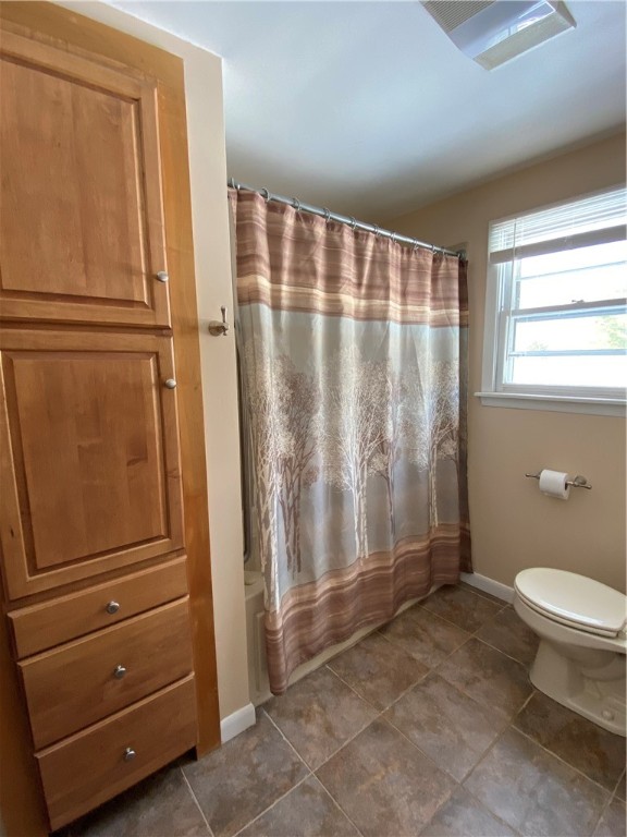 466 Gardiner Road Richmond, RI 02892 - Photo 23 of 48 Full bath located on main level.