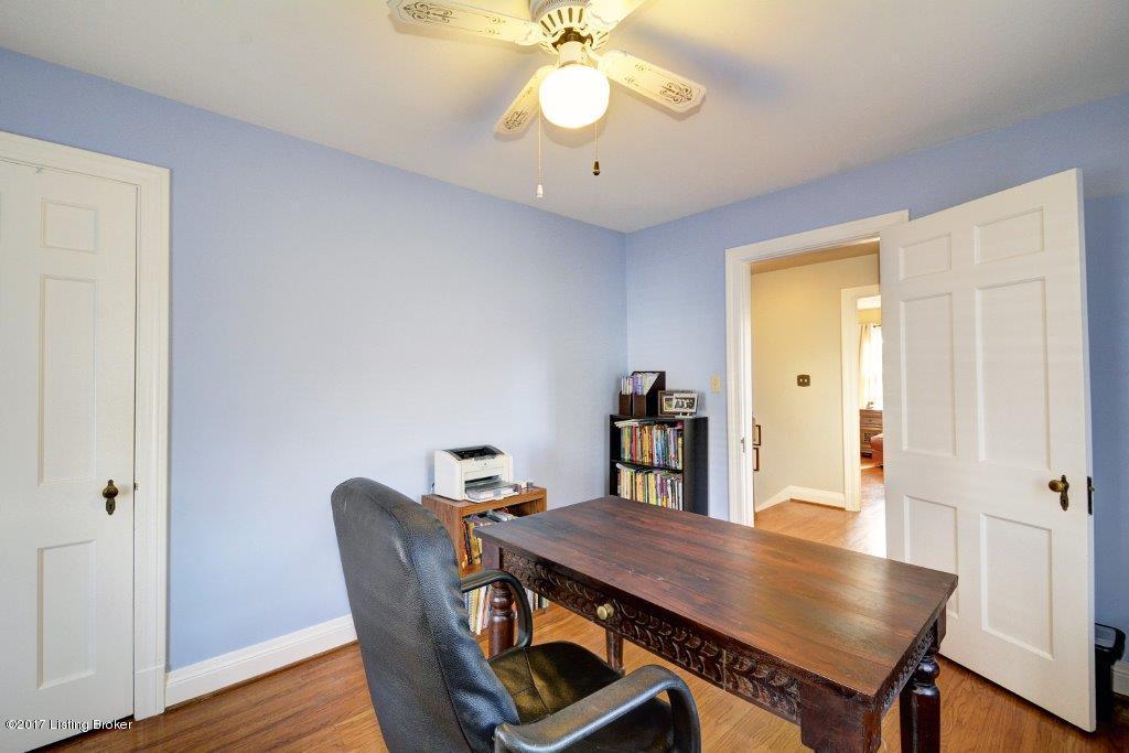 206 Gibson Road Louisville, KY 40207 - Photo 25 of 30 23