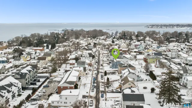 $825,000 | 85 Avery Street, Stamford, CT 06902