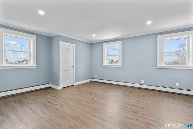 $825,000 | 85 Avery Street, Stamford, CT 06902