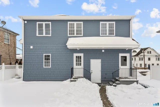 $825,000 | 85 Avery Street, Stamford, CT 06902