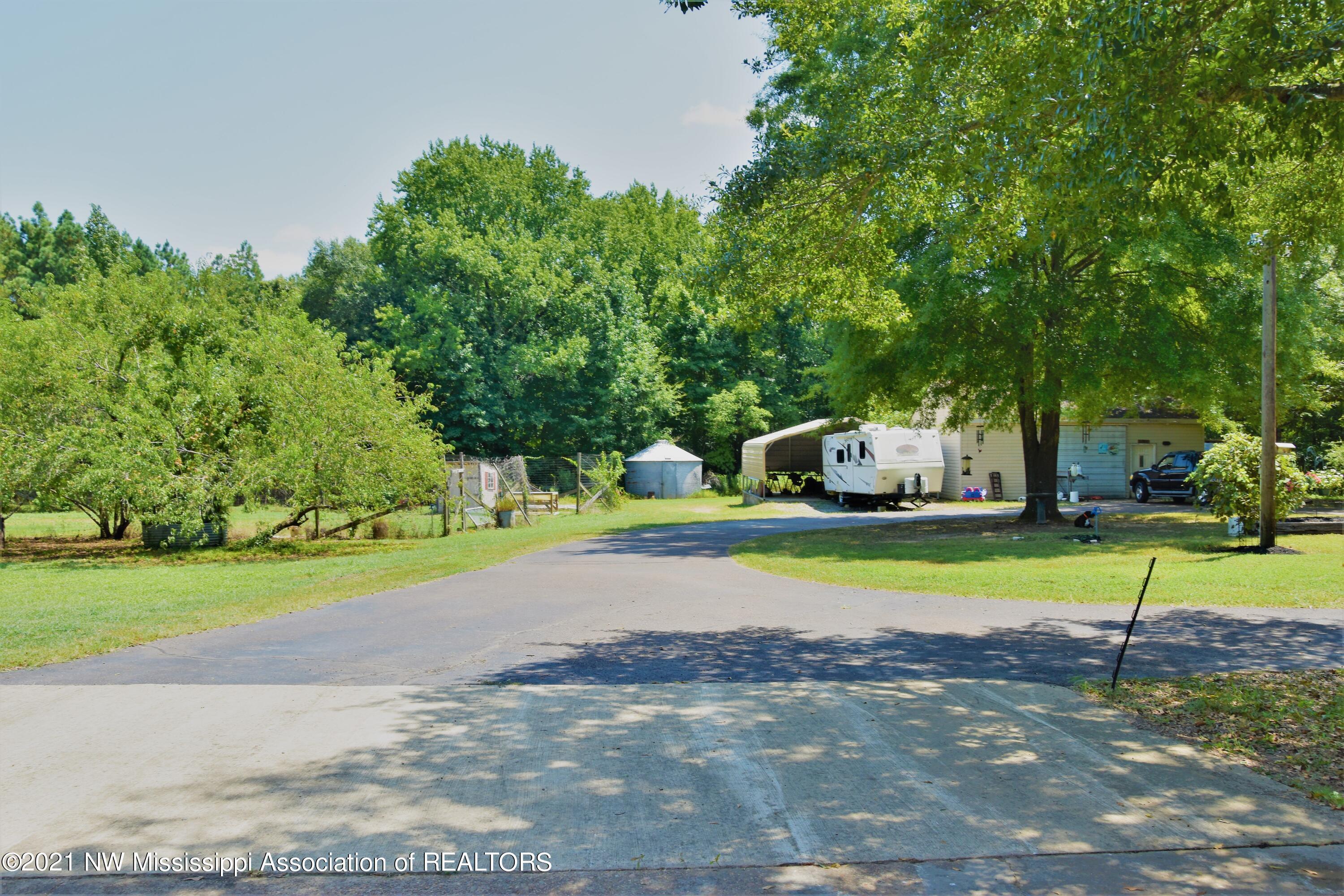 3394 Bend Road Coldwater, MS 38618 - Photo 17 of 48 2021-08-09 12.13.27