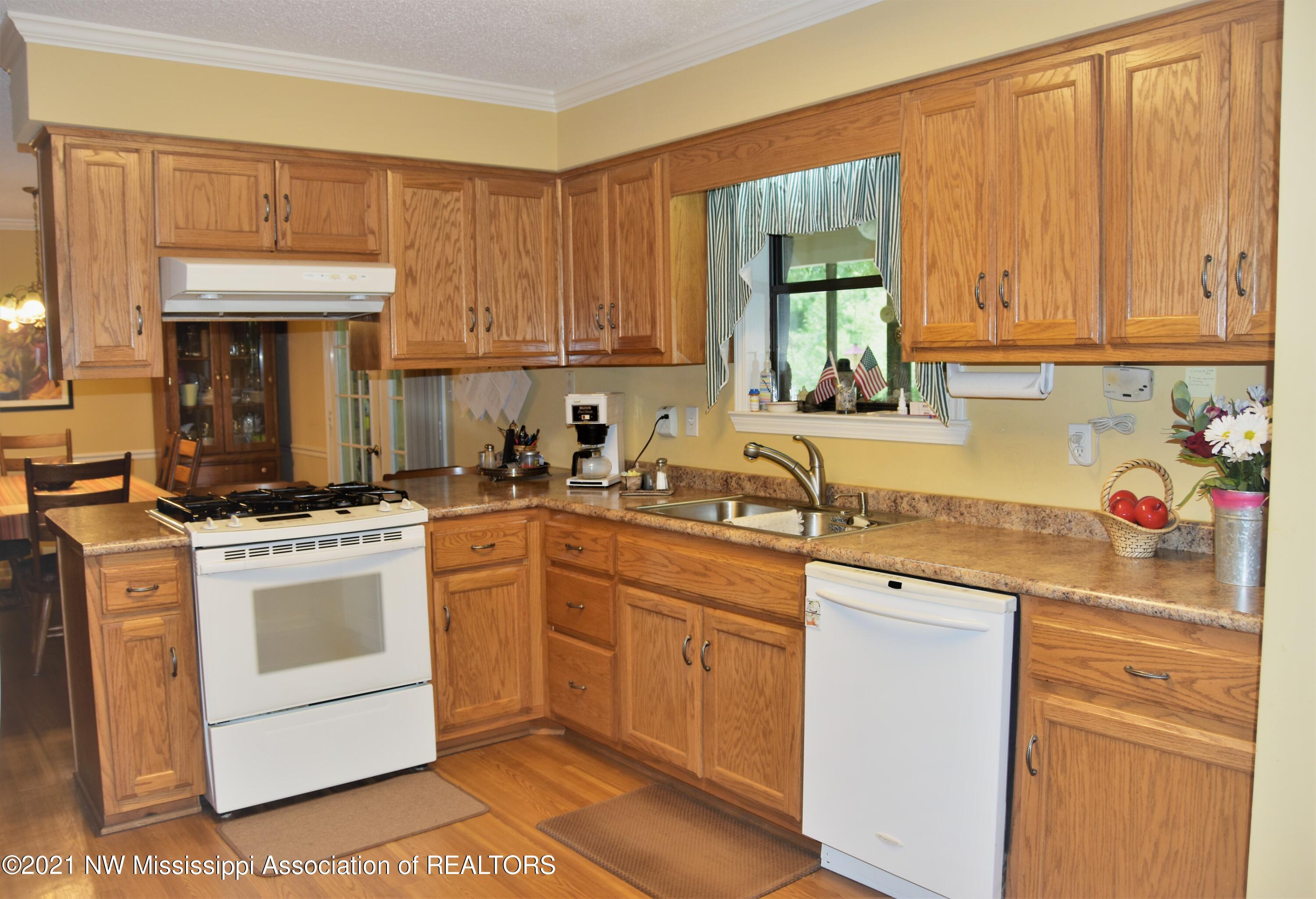 3394 Bend Road Coldwater, MS 38618 - Photo 20 of 48 DSC_0014