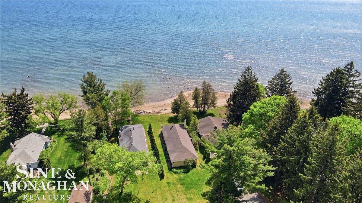 637 South Lakeshore Road Port Sanilac, MI 48469 - Photo 43 of 49