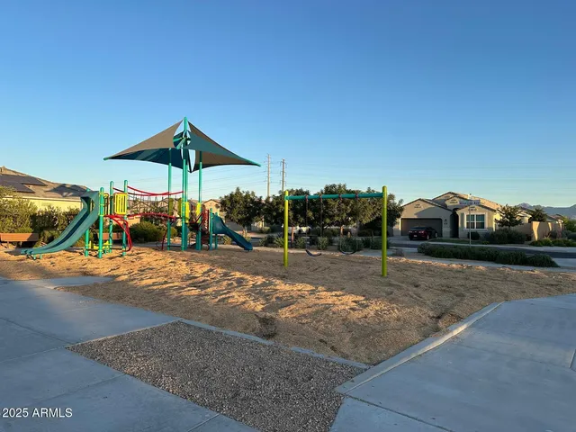 $2,350 | 7811 West Riverside Avenue, Phoenix, AZ 85043