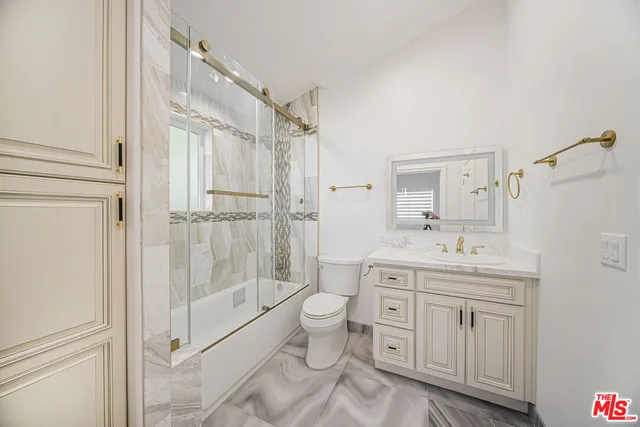 $6,295 | 2017 South Centinela Avenue, Unit C, Santa Monica, CA 90404