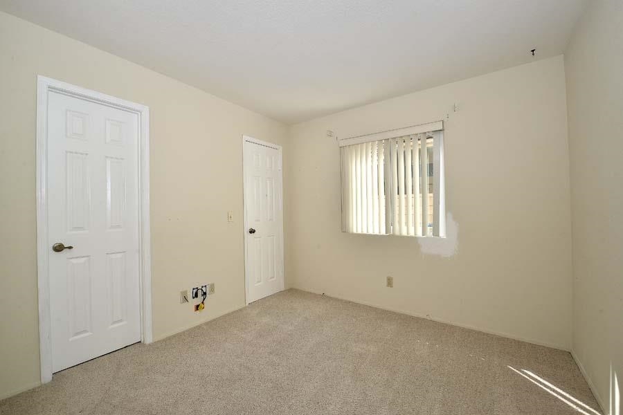 10185 Greenleaf Road Spring Valley, CA 91977 - Photo 11 of 24