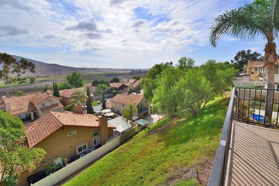 10185 Greenleaf Road Spring Valley, CA 91977 - Photo 17 of 24