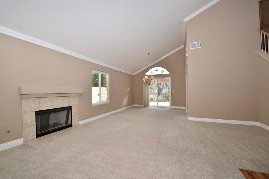 10185 Greenleaf Road Spring Valley, CA 91977 - Photo 4 of 24