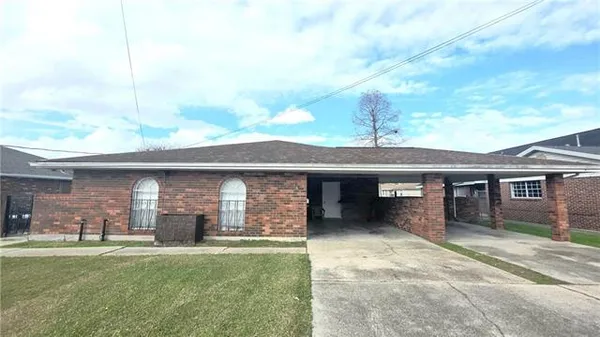 $1,400 | 113 Nu Street, Unit B, Belle Chasse, LA 70037
