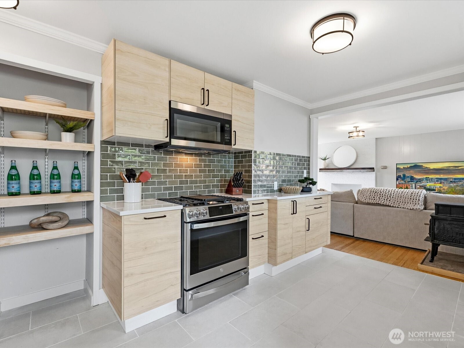 18604 105th Avenue Northeast Bothell, WA 98011 - Photo 18 of 40