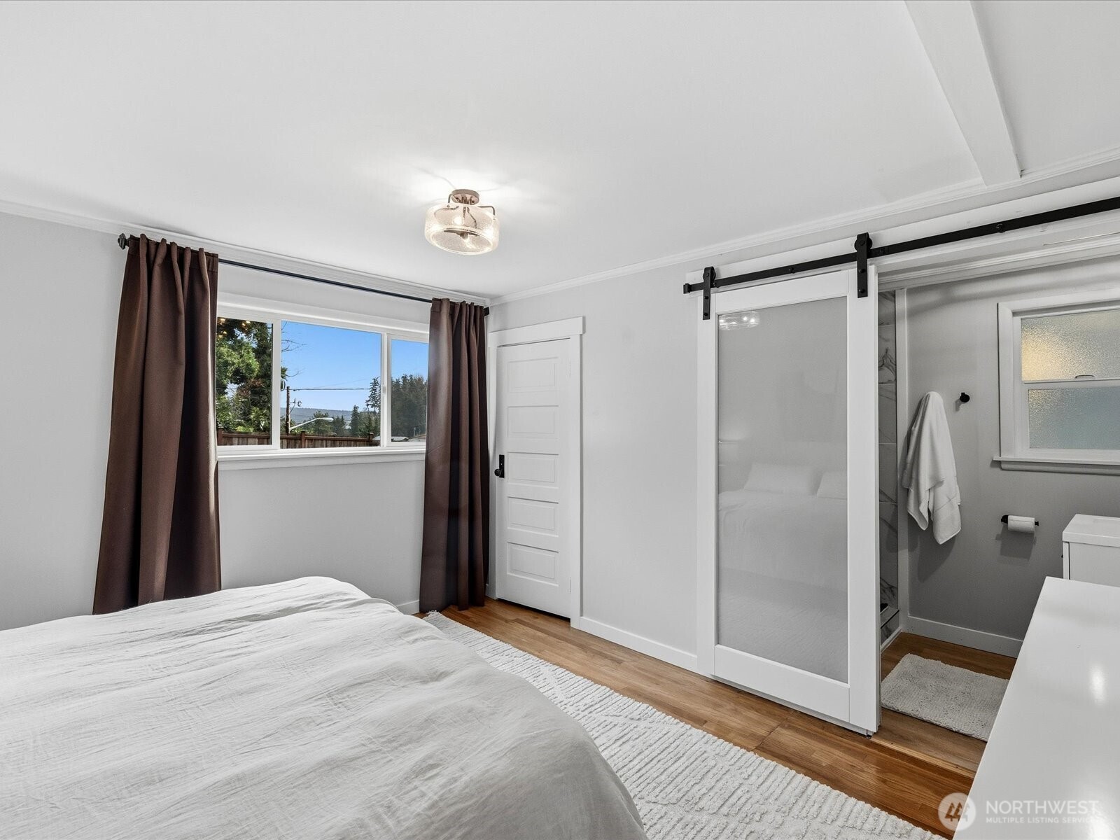 18604 105th Avenue Northeast Bothell, WA 98011 - Photo 21 of 40