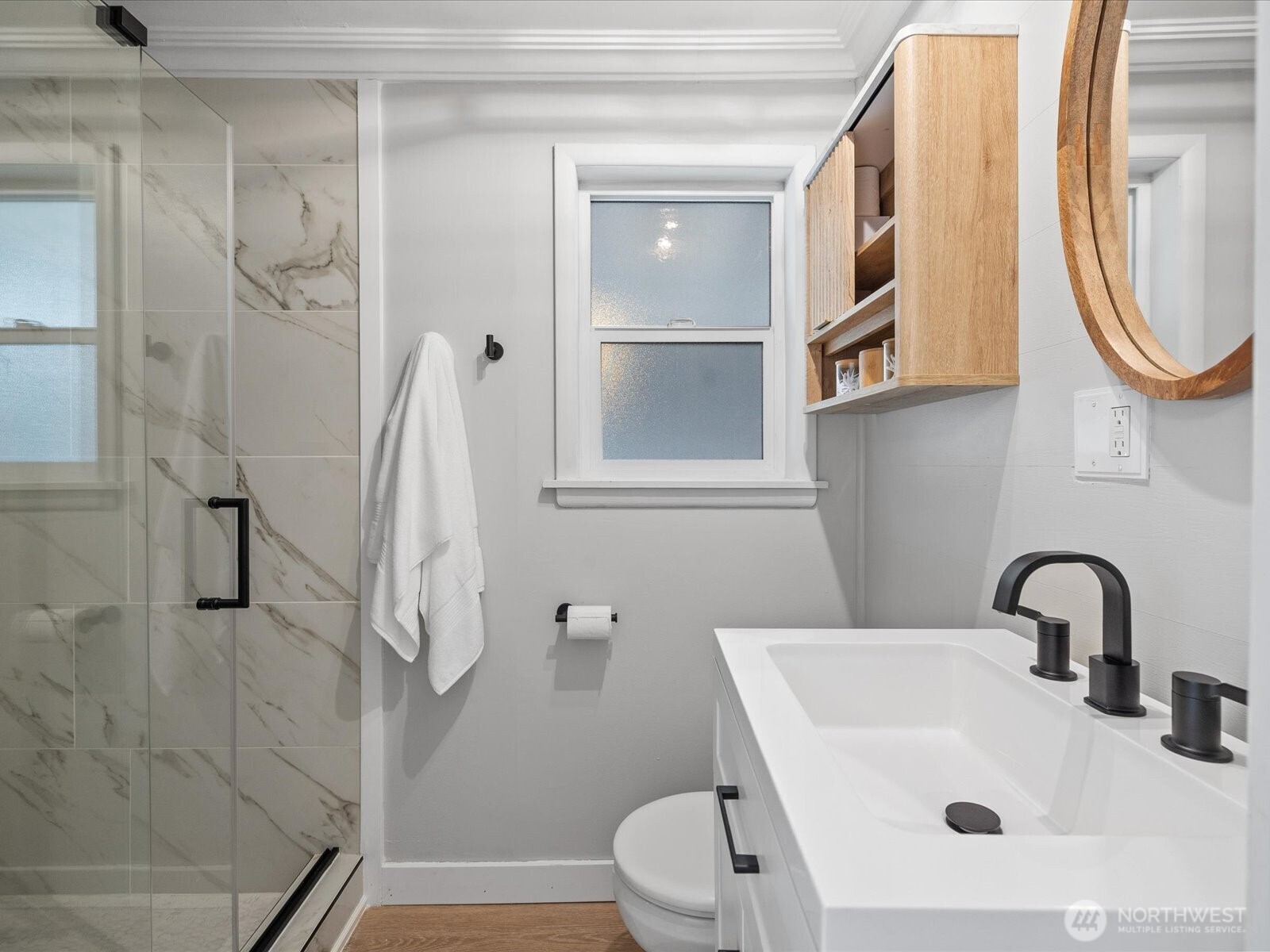 18604 105th Avenue Northeast Bothell, WA 98011 - Photo 23 of 40