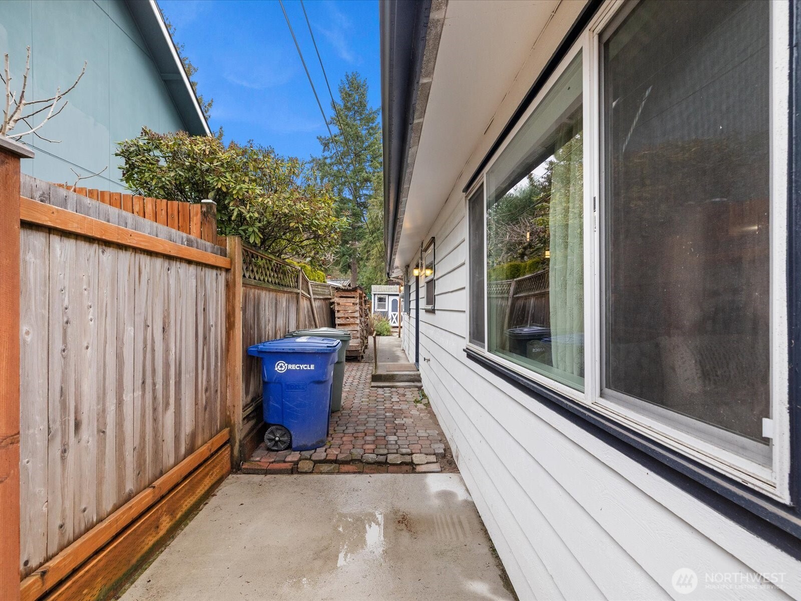 18604 105th Avenue Northeast Bothell, WA 98011 - Photo 30 of 40