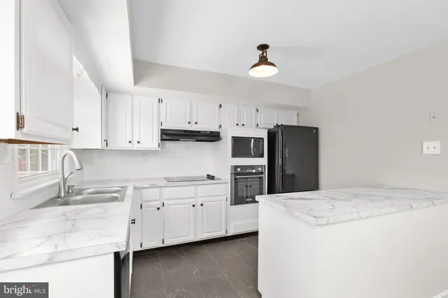 $3,800 | 18136 Pepmeier Hill Road, Fredericksburg, VA 22408