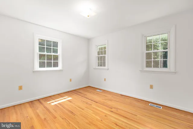 $3,800 | 18136 Pepmeier Hill Road, Fredericksburg, VA 22408