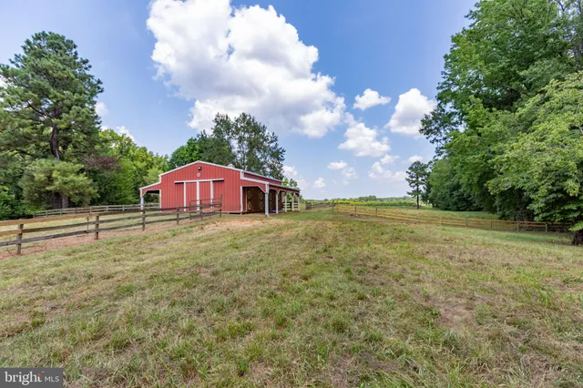 $3,800 | 18136 Pepmeier Hill Road, Fredericksburg, VA 22408