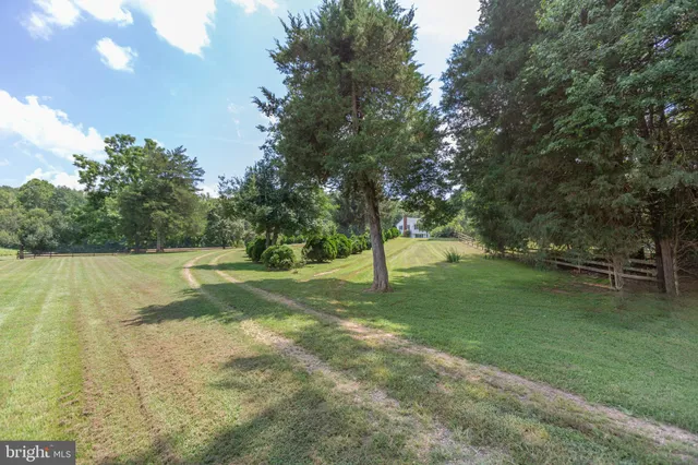 $3,800 | 18136 Pepmeier Hill Road, Fredericksburg, VA 22408