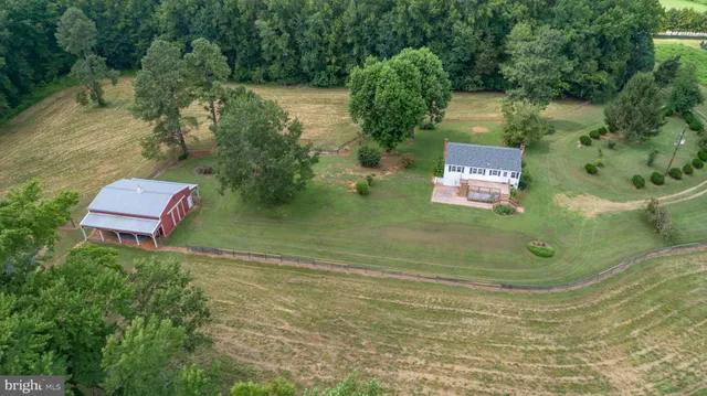 $3,800 | 18136 Pepmeier Hill Road, Fredericksburg, VA 22408