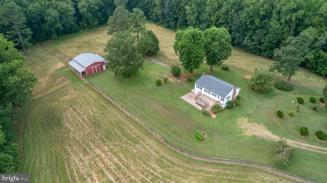 $3,800 | 18136 Pepmeier Hill Road, Fredericksburg, VA 22408